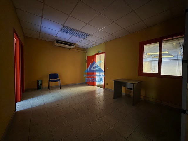 Pabellón industrial en venta