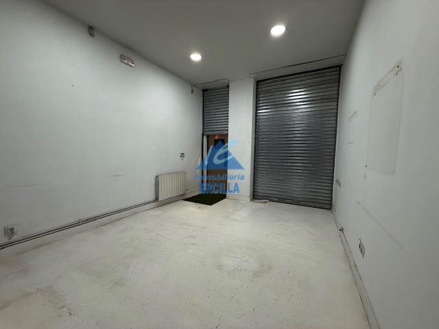 Local comercial en alquiler