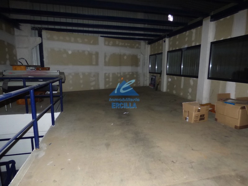Imagen de Nave industrial con muelles de carga en Arrigorriaga