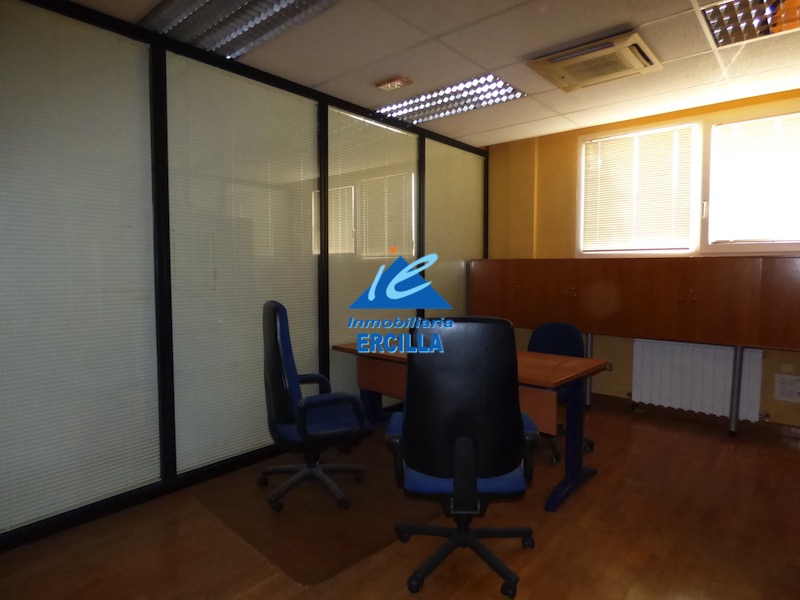 Edificio industrial en alquiler