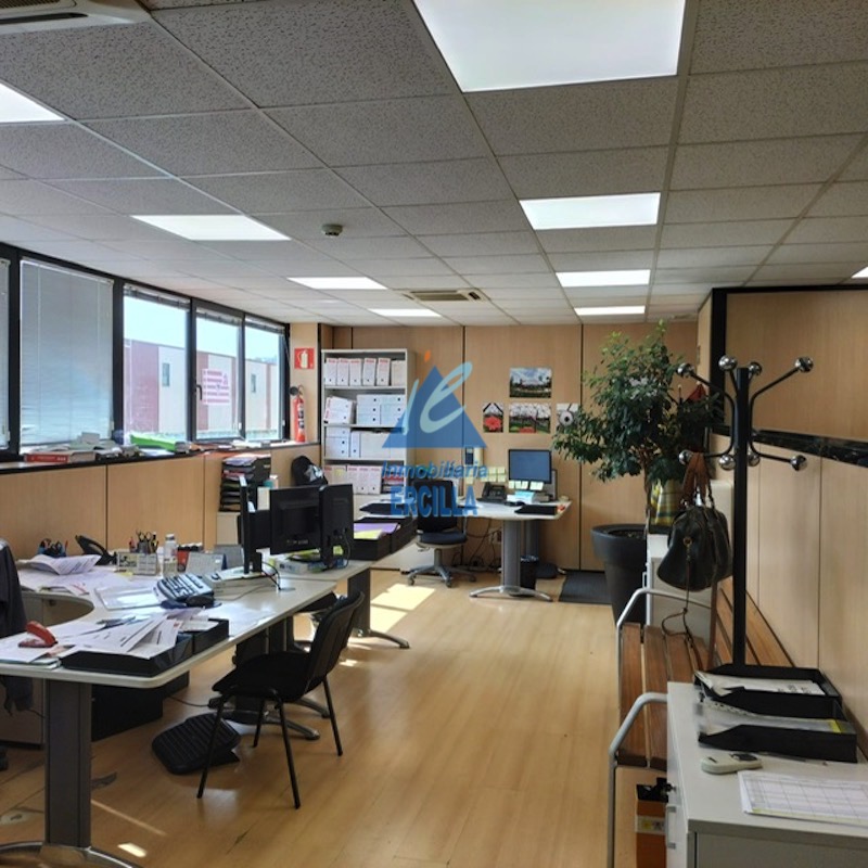 Pabellón industrial en venta 