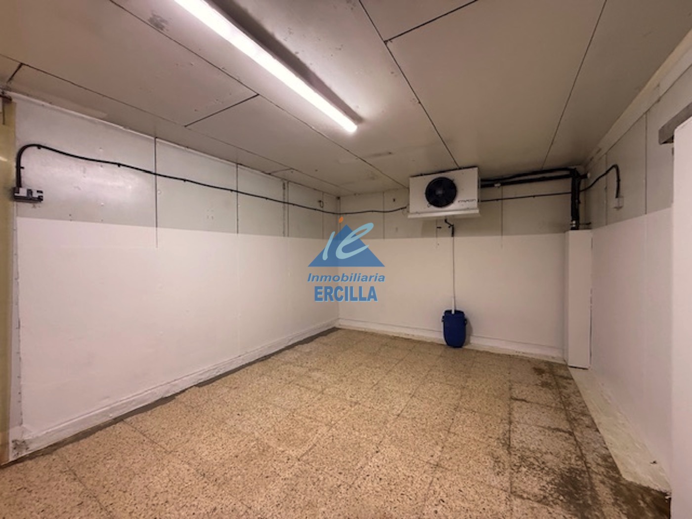 Imagen de Pabellón industrial en alquiler con cámaras en Etxebarri