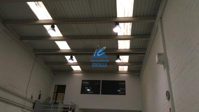 Pabellón en venta con buenas oficinas