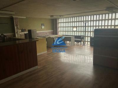 Nave industrial en venta con mucha luz natural