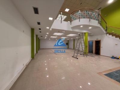 Pabellón comercial en alquiler