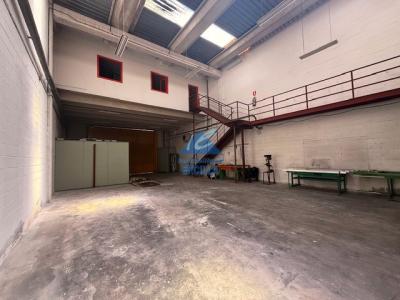 Pabellón industrial en venta