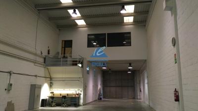 Ver Pabellón en alquiler con buenas oficinas