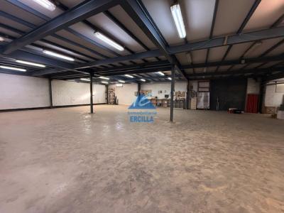 Ver Nave con muelle de carga