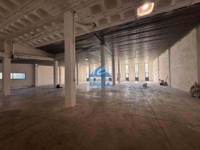 Nave instalada en alquiler con oficinas en Arrigorriaga