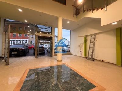 Ver Pabellón comercial en alquiler