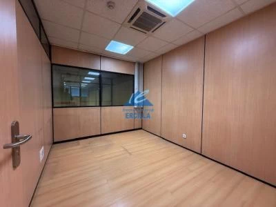Miniatura de Pabellón industrial en venta  en Gatika