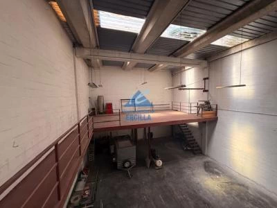 Imagen 2 de Pabellón industrial en venta en Galdakao