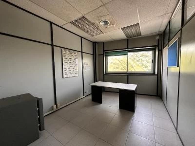 Imagen 5 de Nave industrial con cámaras de congelación en Arrigorriaga