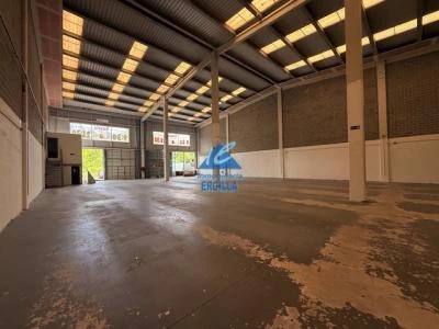 Imagen 2 de Nave comercial en primera linea de carretera en Galdakao