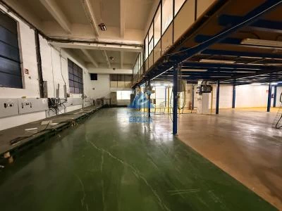 Miniatura de Planta industrial en venta en Sondika
