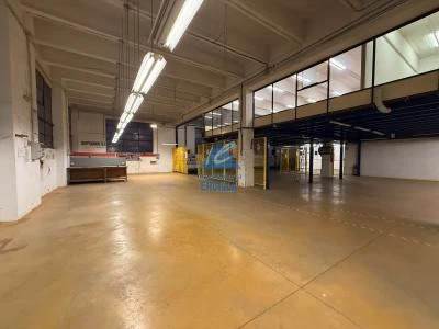 Miniatura de Planta industrial en venta en Sondika